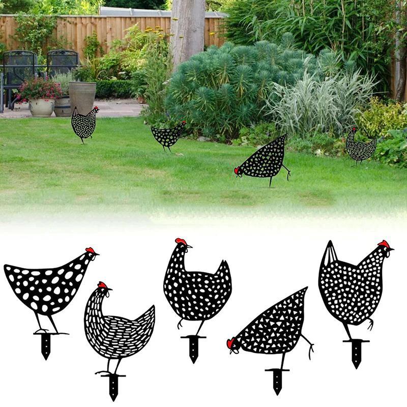 Simulated Chicken Ornament for the Garden by BowLift