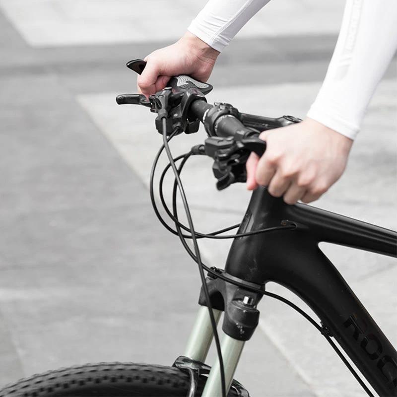 Ergonomic bicycle grips with shock absorption and horns (1 pair) by Bowlift