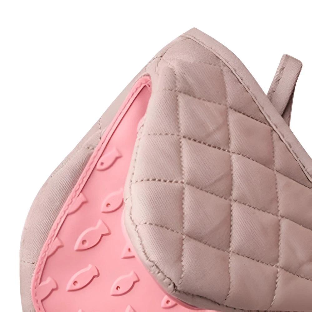 Silicone Quilted Heatproof Kitchen Mitts by Casa & Beyond