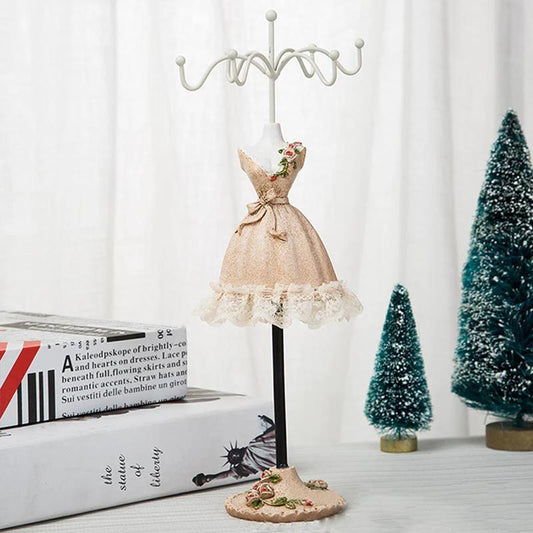 Creative jewelry stand female bust made of resin by Bowlift