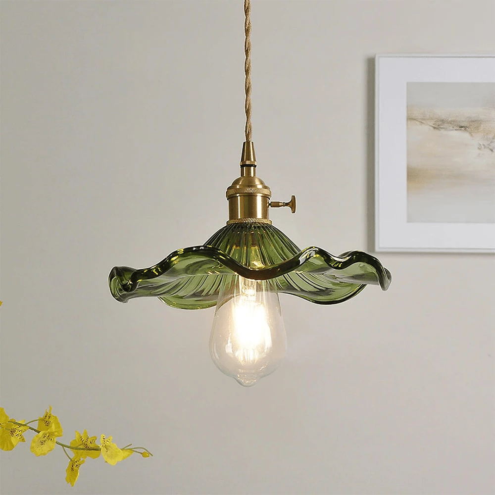 Stylish hibiscus flower lamp Bowlift by Bowlift
