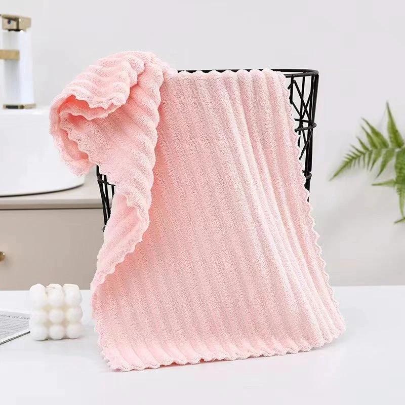 Candy Striped Soft Towel Set of 2 by BowLift