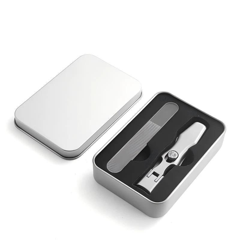 Portable Folding Nail Clipper by BowLift