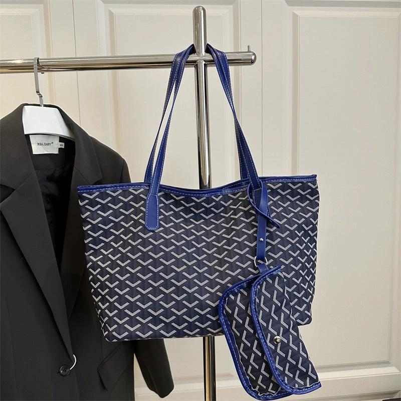 BowLift 丨 Shoulder Bag Handbag Female Large Capacity PU material by BowLift