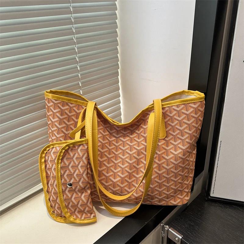 BowLift 丨 Shoulder Bag Handbag Female Large Capacity PU material by BowLift