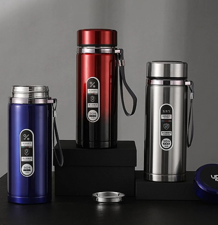 Smart Temperature Display Portable Water Bottle by BowLift