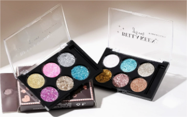 Summer Outing Shimmering Eyeshadow Palette by BowLift