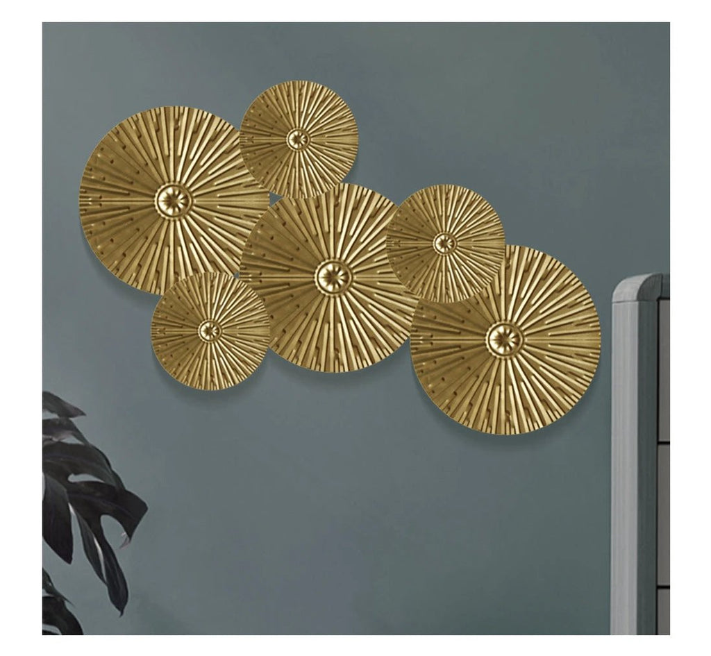 Luxurious Gold Iron Wall Plate by BowLift