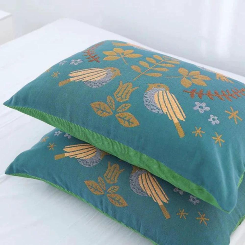Scandinavian Bird Cotton Gauze Pillowcases (2pcs) by Casa & Beyond