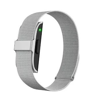 24/7 monitoring for heart rate, blood pressure & sports activities by BowLift