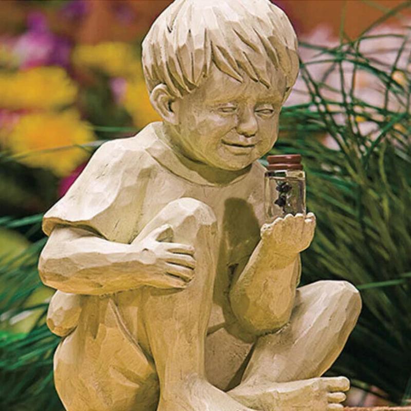 Decorative statues made of resin by Bowlift