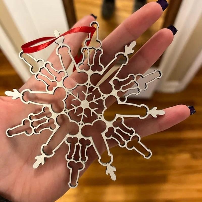 Funnier Snowflake Pendant by Bowlift
