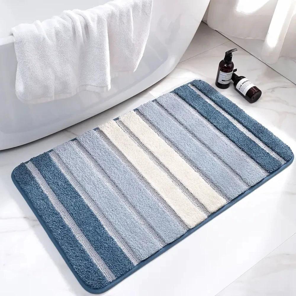 Lumiere Striped Absorbent Bath Mat by Casa & Beyond