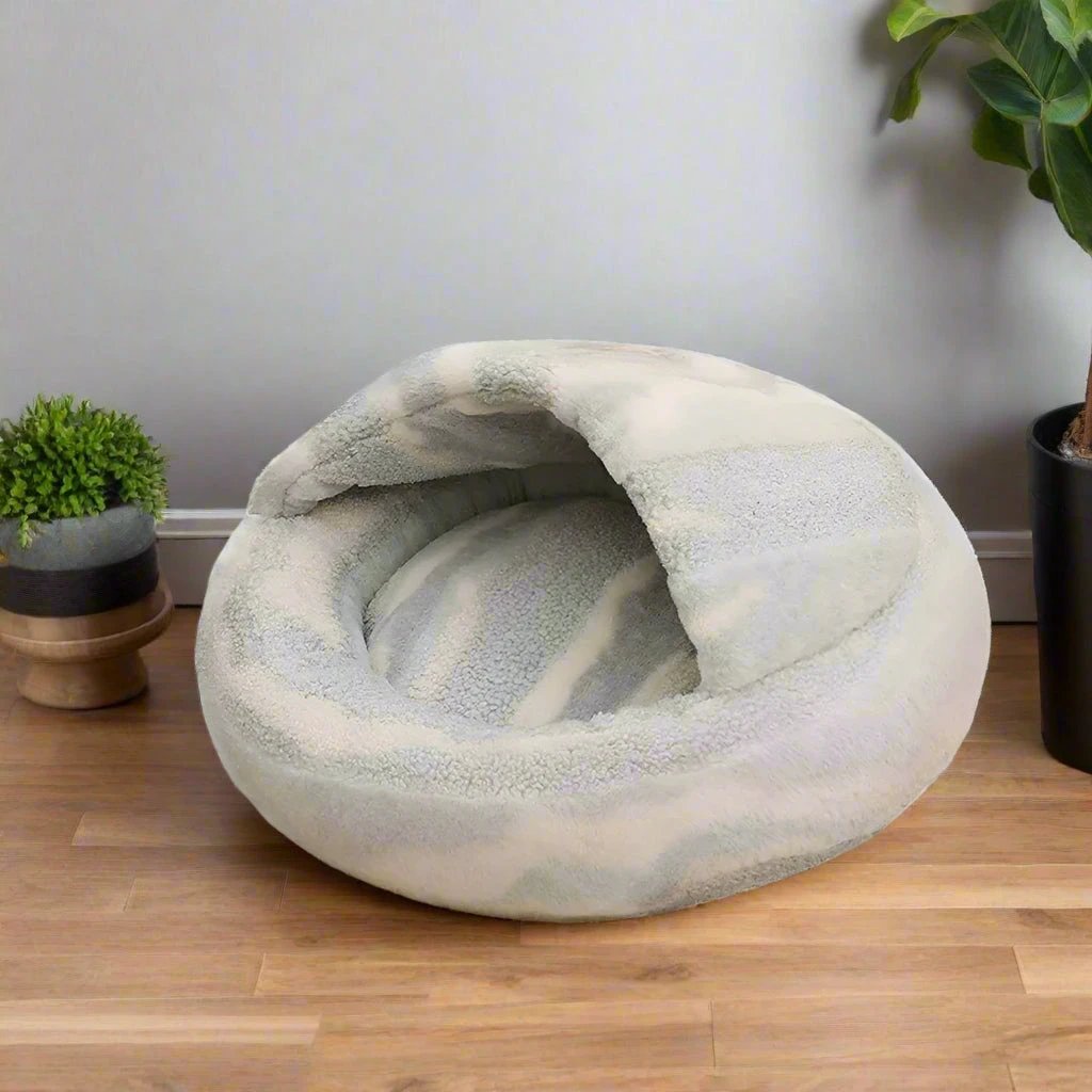 Lavish Marble Striped Pet Bed by Casa & Beyond
