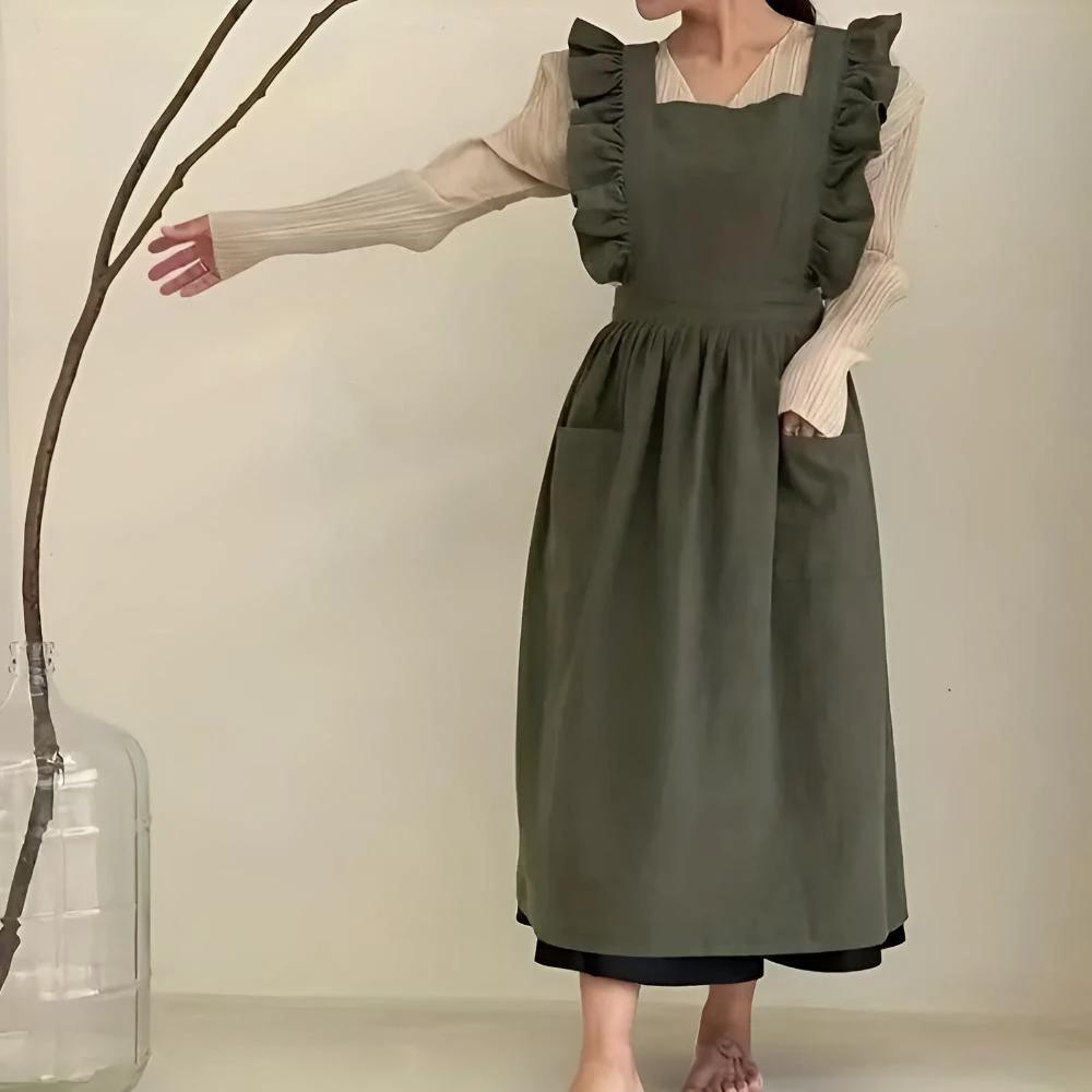 Lotus Leaf Lace Apron by Casa & Beyond