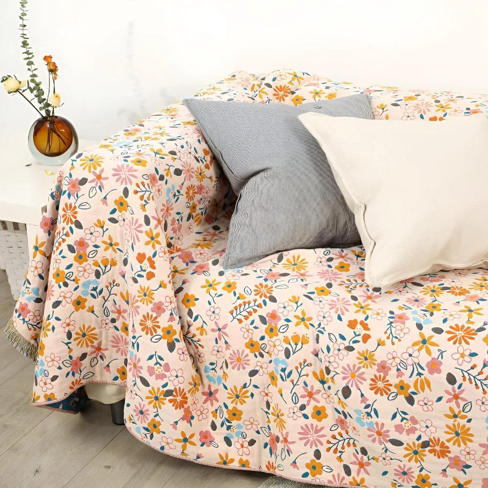 Daisy Dreamer Reversible Tassel Blanket by Casa & Beyond