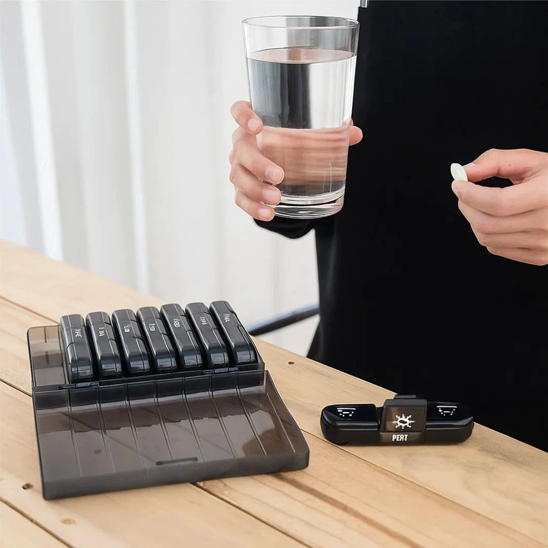MediTrack | Weekly Pill Organizer – Improves Medication Adherence - Easy‑Open Large Compartments – BPA‑Free Durable – Travel & Seniors Bowlift by Bowlift
