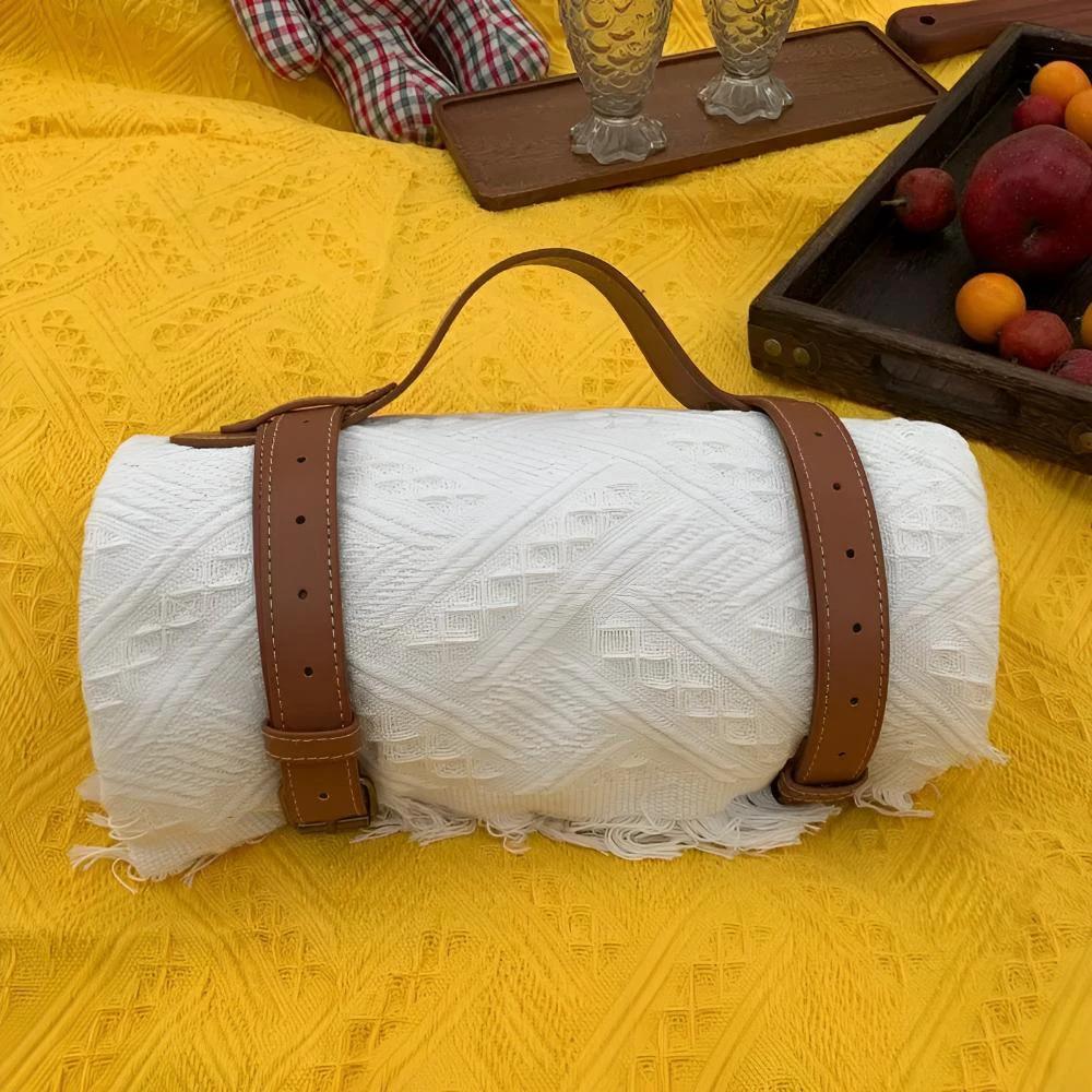 Countryside Comfort Picnic Mat by Casa & Beyond