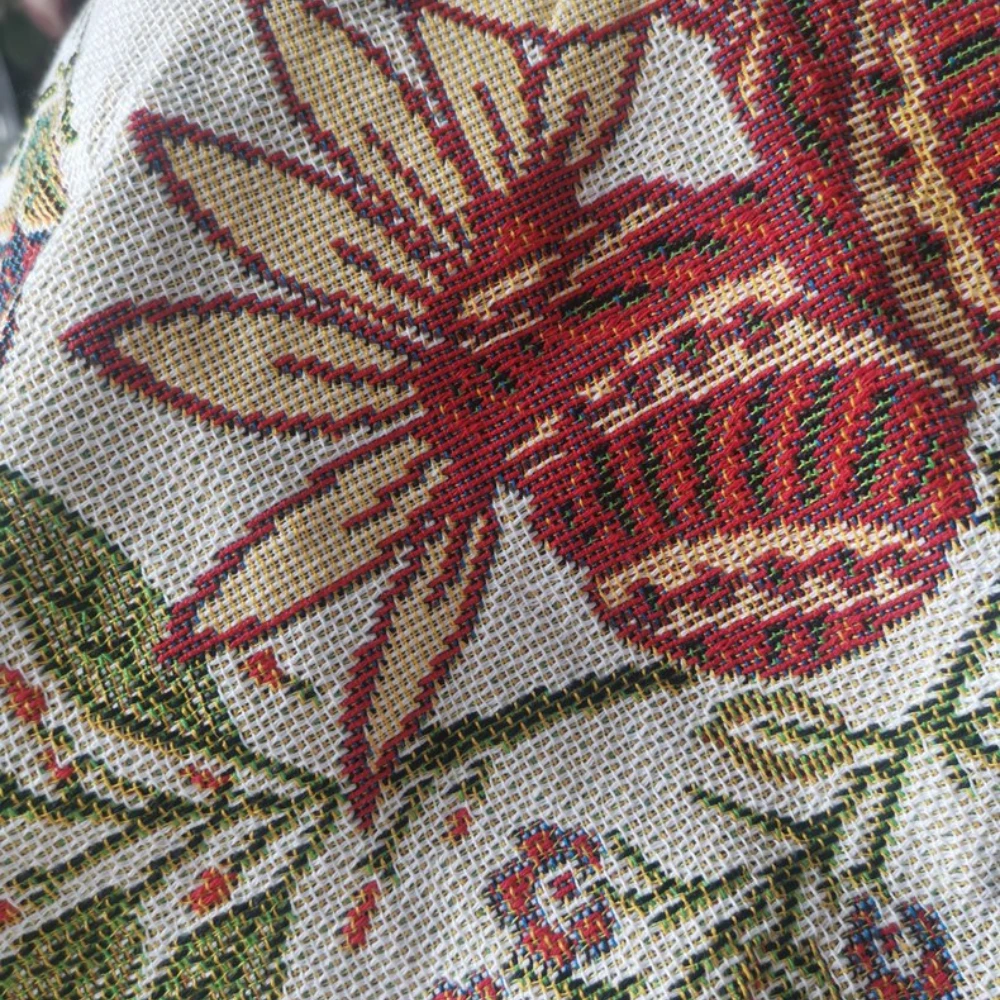 Country Charm Floral Throw by Casa & Beyond