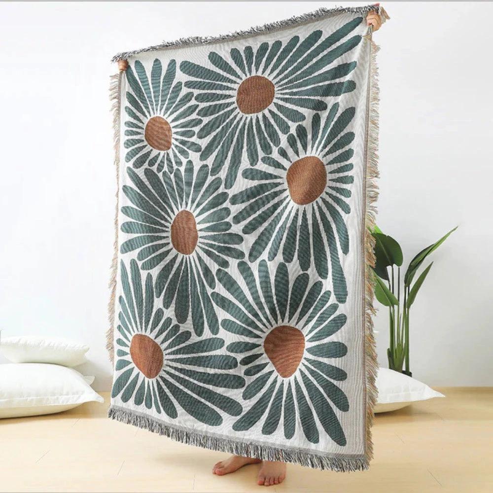 Floral Daisy Woven Throw Blanket by Casa & Beyond