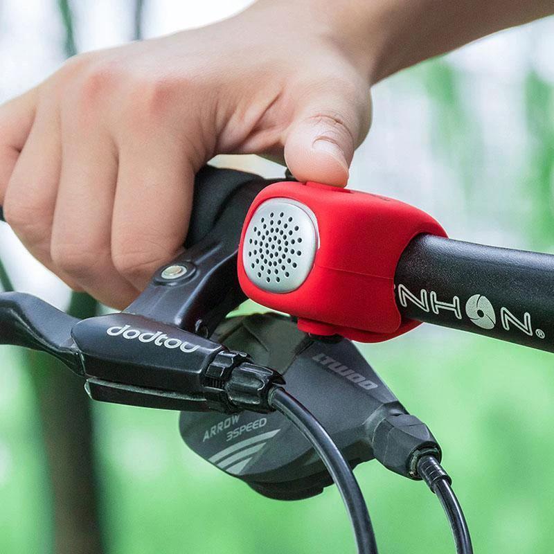 Mini electric vehicle sunshade made of silicone by Bowlift