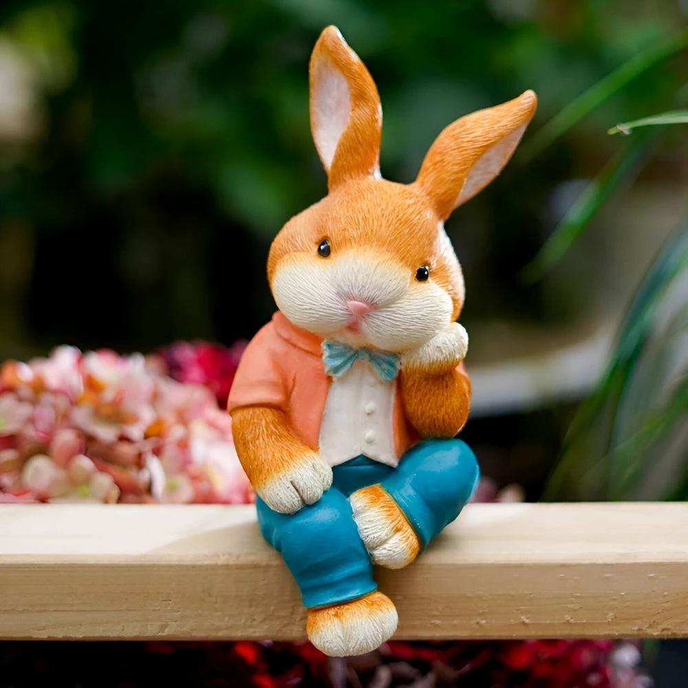 Sitting rabbit sculpture for playful and modern desk or shelf decoration Bowlift by Bowlift