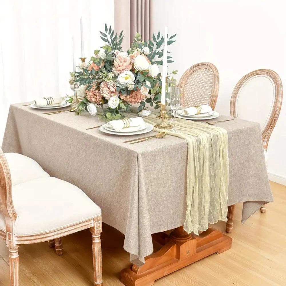 Minimalist Dining Tablecloth by Casa & Beyond