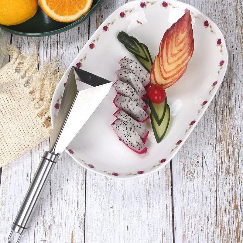 Fruit Carving Knife by BowLift