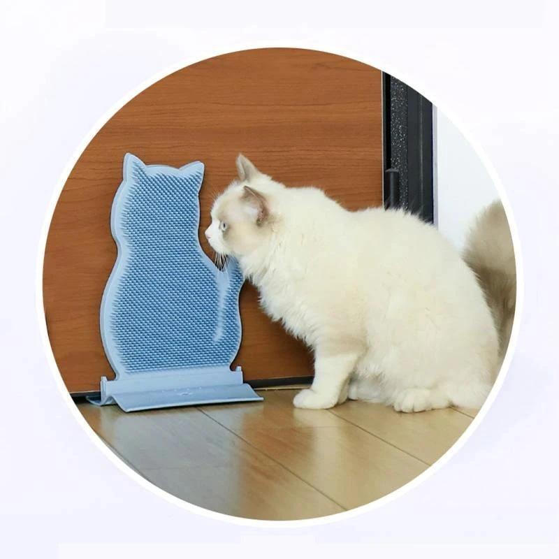 Massage brush for cats by Bowlift