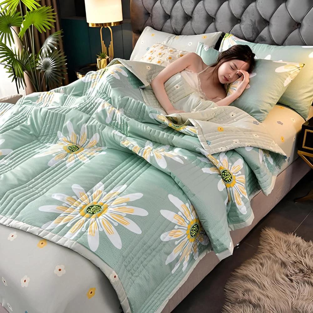 Sunny Daisy Dream Blanket by Casa & Beyond