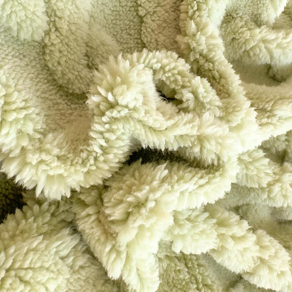Premium Velvet Sherpa Sheet Set by Casa & Beyond
