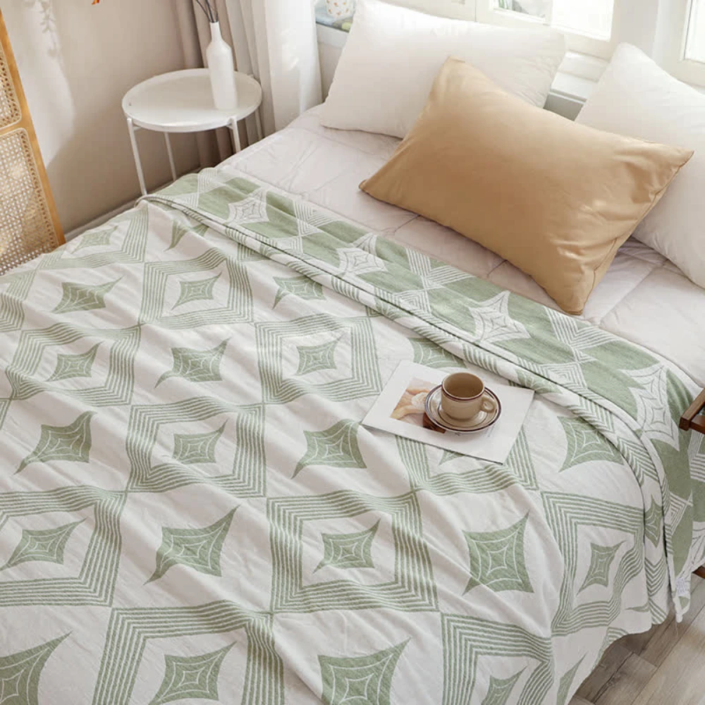 Diamond Geometric Pattern Blanket by Casa & Beyond