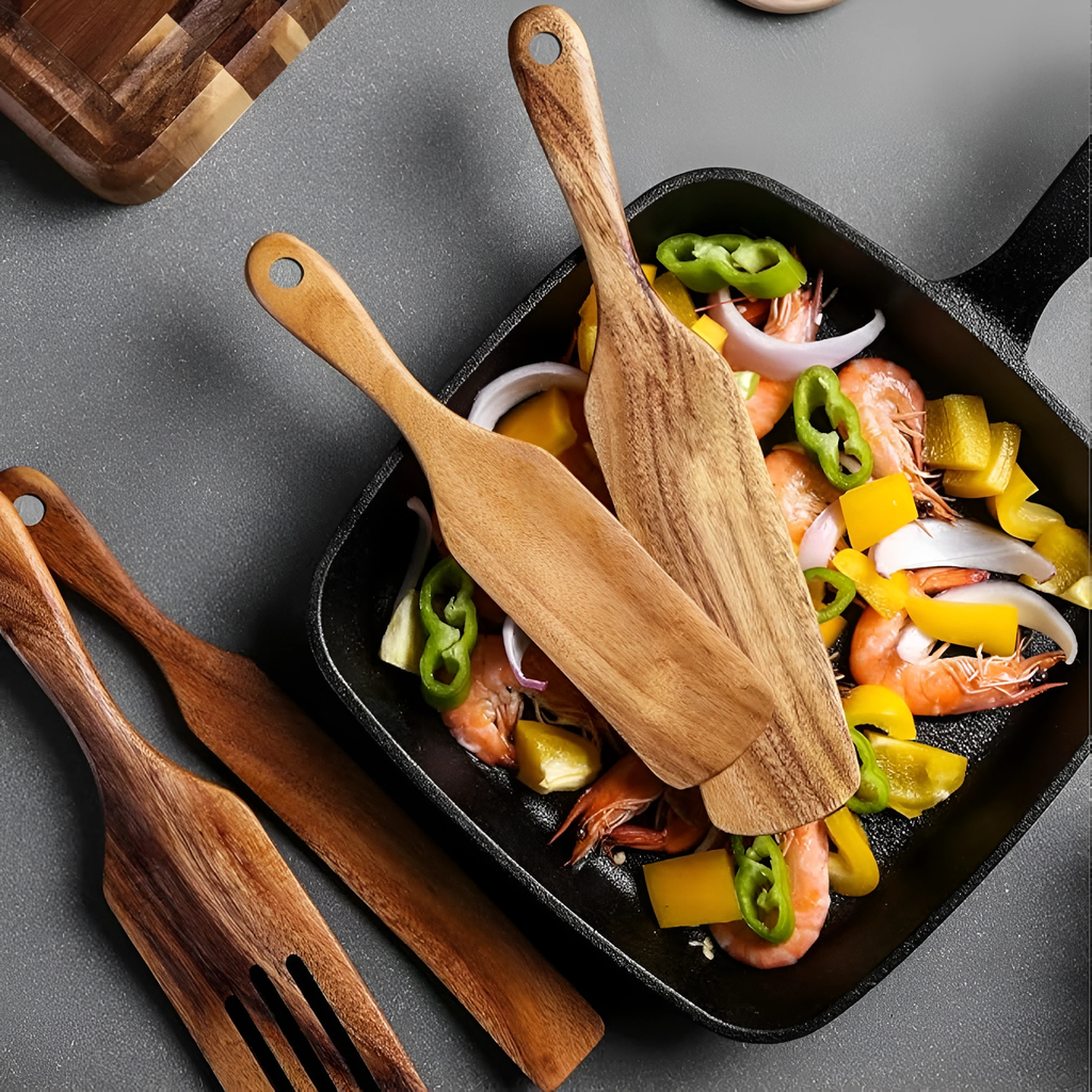 Non-Stick Wooden Spatula Set by Casa & Beyond