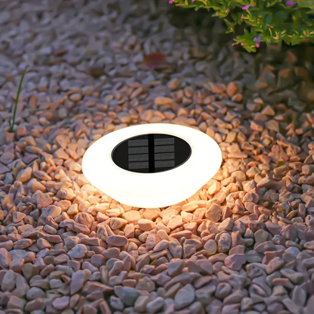 Rust-Proof Solar Outdoor Light for All Weathers Bowlift by Bowlift