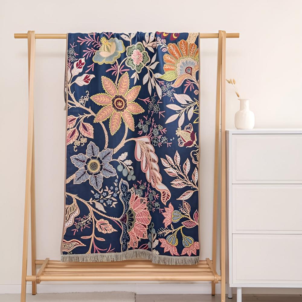 Reversible Garden Bloom Bath Towel by Casa & Beyond