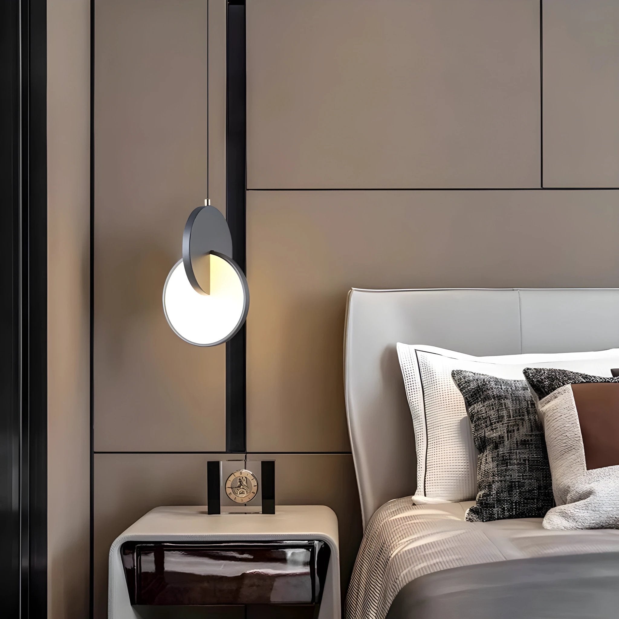 Modern Scandinavian LED Pendant Lamp with Round Frame and Warm Glow Bowlift by Bowlift