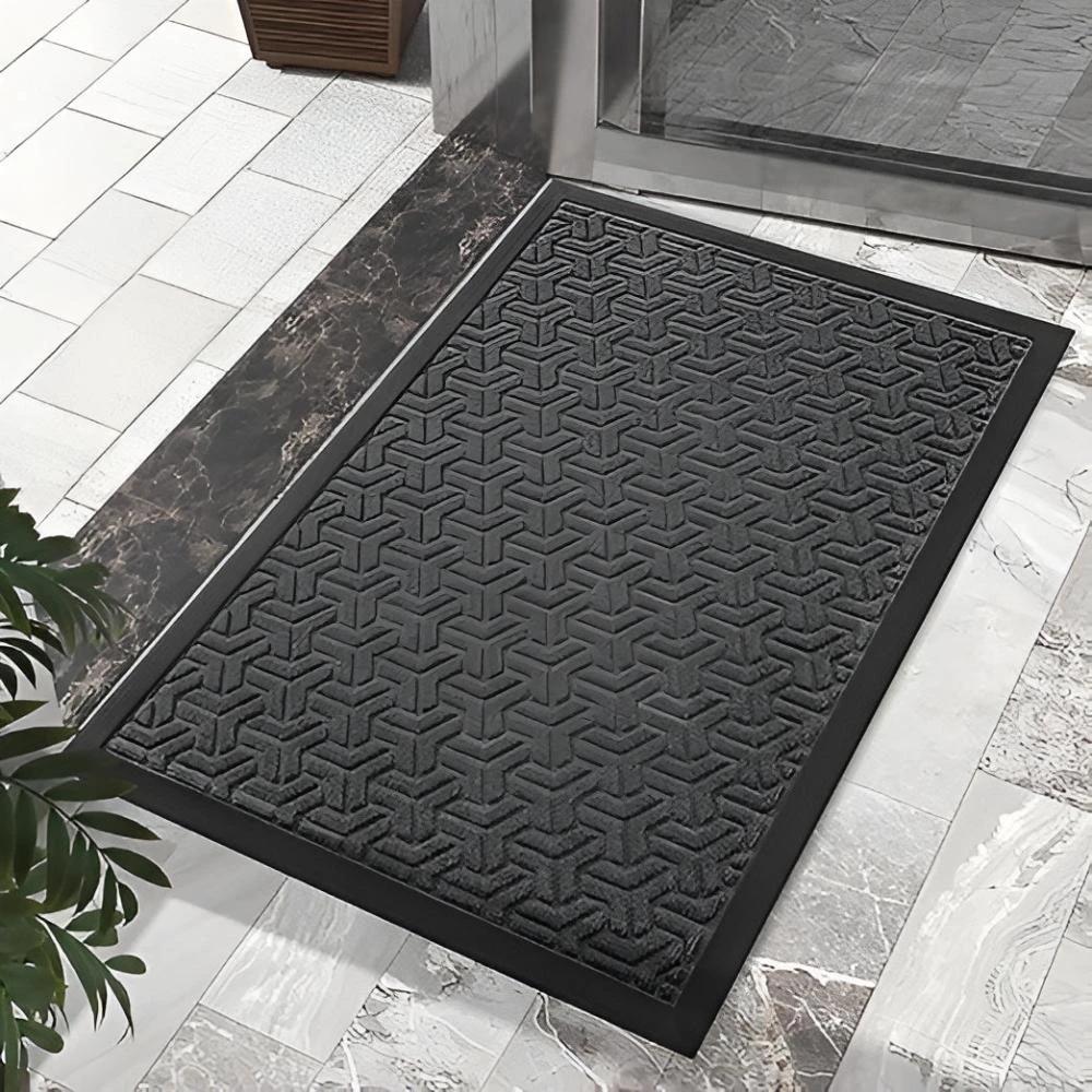 Geometric Entryway Door Mat by Casa & Beyond