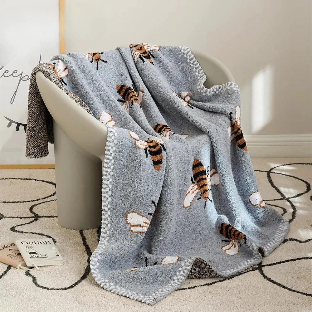Fuzzy Bee Pattern Throw Blanket by Casa & Beyond