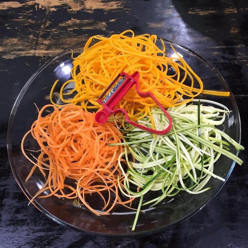 Fruit and Vegetable Peeler, 3 in 1 by Bowlift