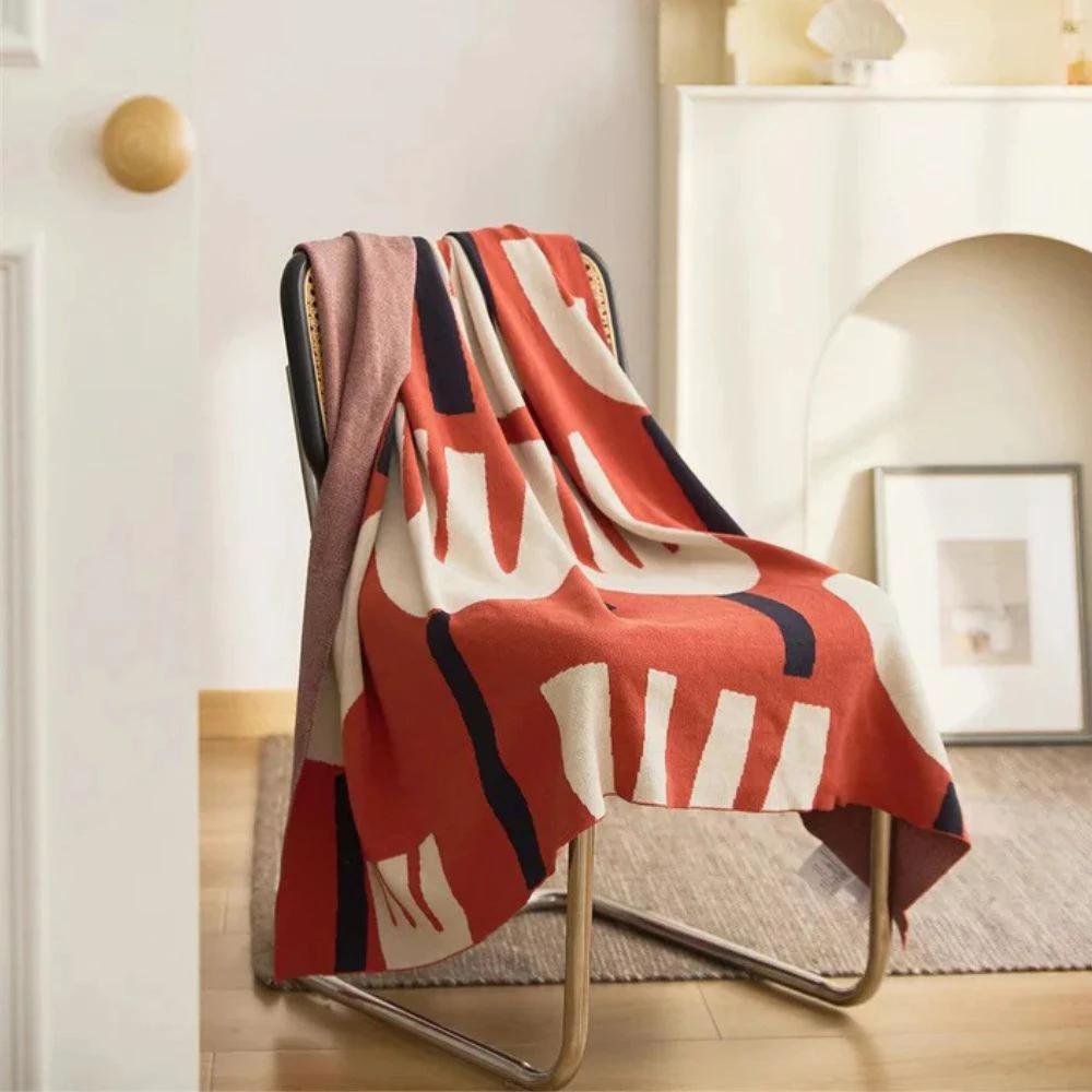 Spring Tulip Floral Knitted Blanket by Casa & Beyond