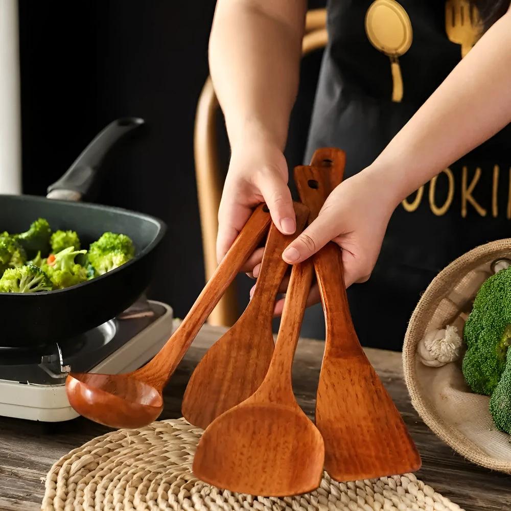 Wooden Kitchen Utensils by Casa & Beyond