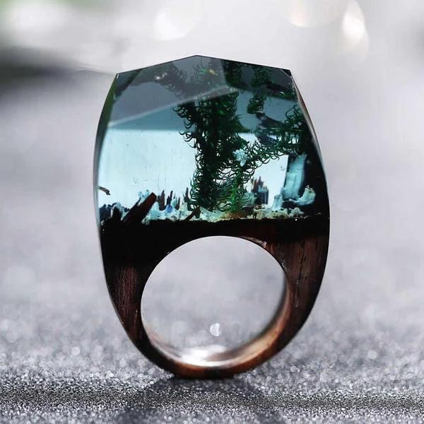 Quanta - Underwater Plants Resin Ring by Bowlift