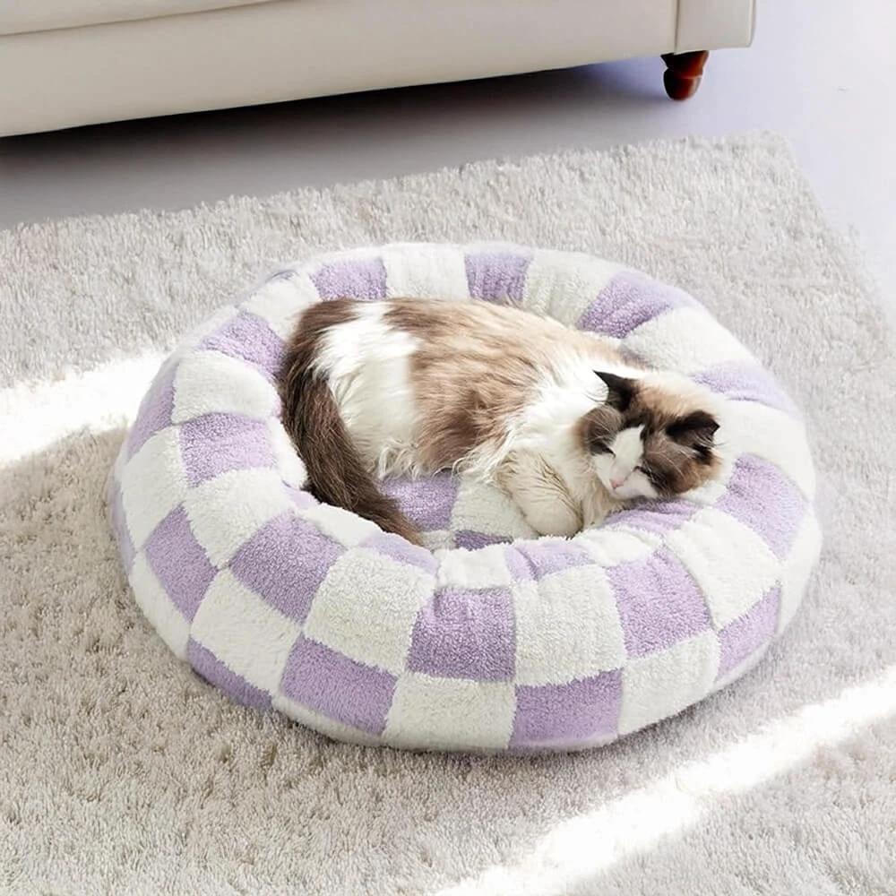 Snuggle Floral Checkerboard Pet Bed by Casa & Beyond