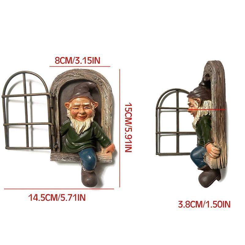 Garden decor gnome figure by Bowlift