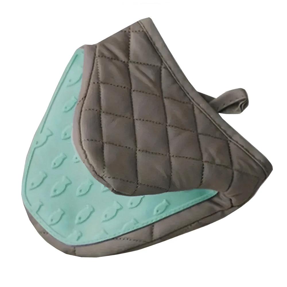 Silicone Quilted Heatproof Kitchen Mitts by Casa & Beyond