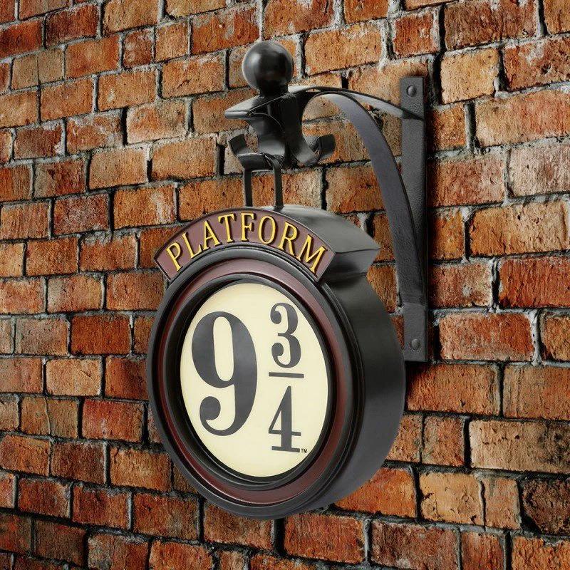Harry Potter 9 3/4 Wand Lamp Bowlift by Bowlift