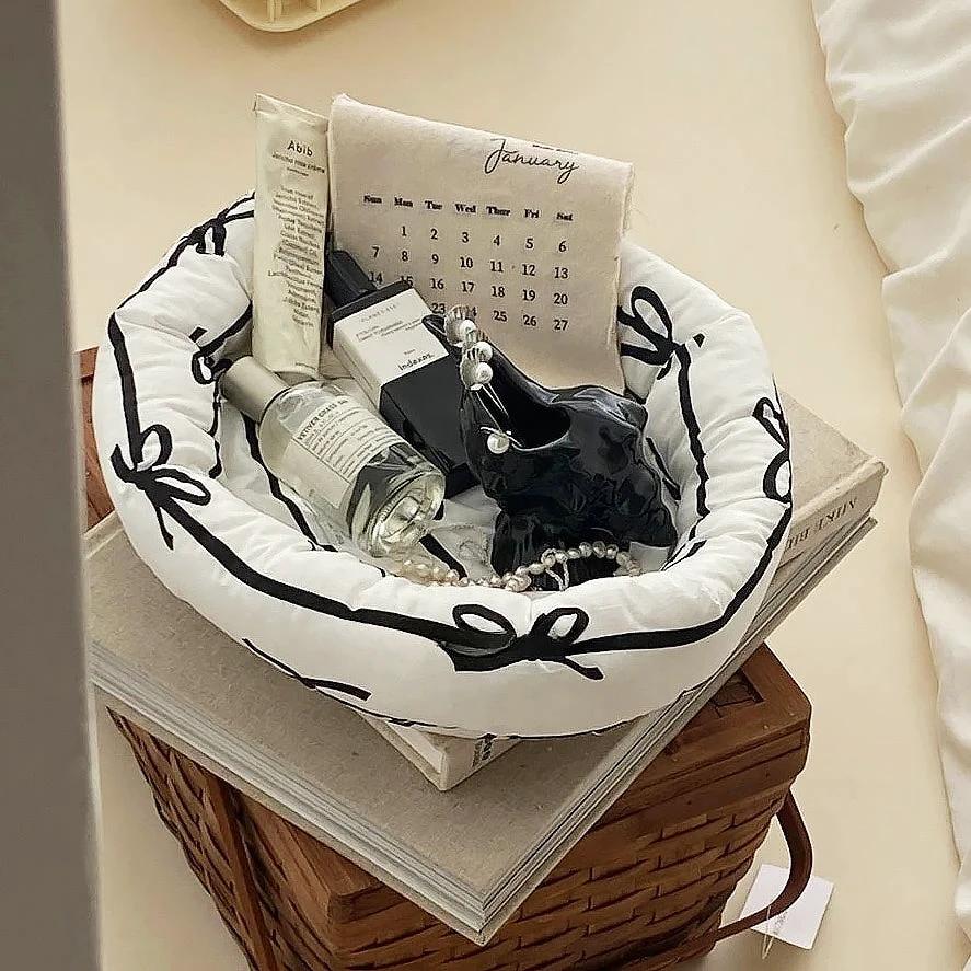 Ribbon Stripe Basket by Bowlift