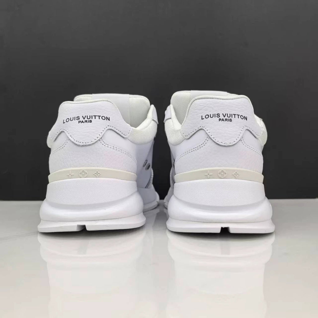 Luxury Lou Paris Classic Trainers White Black Shoes Sneakers by Air Jordan