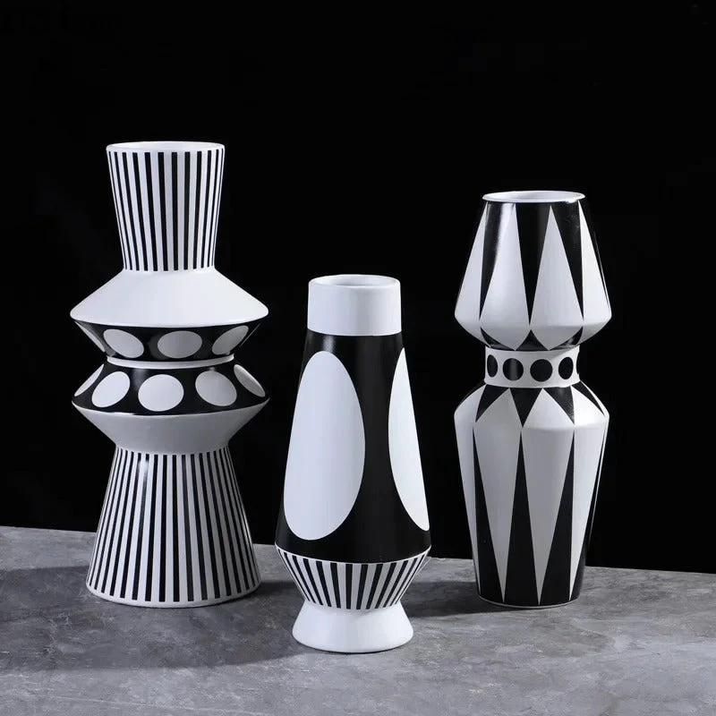 Modern geometric vase Bowlift by Bowlift