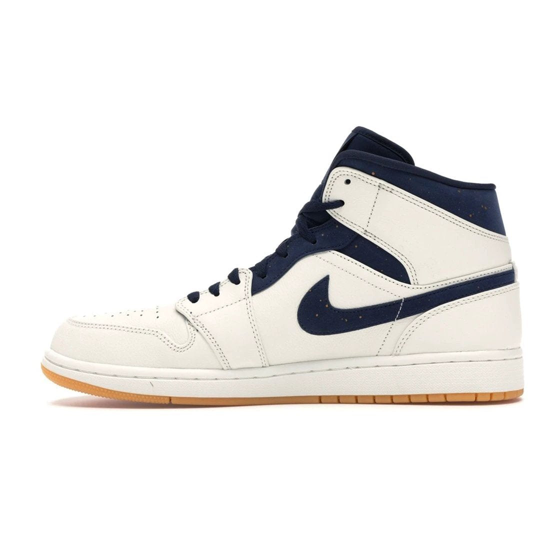 Air Jordan 1 Retro Mid Jeter by Air Jordan